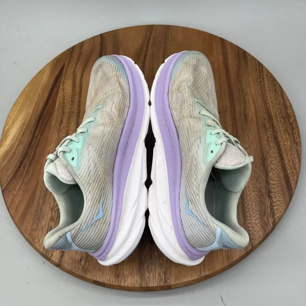 Hoka One One Clifton 9 Shoes Youth Size 6 MD White Purple Running Walking